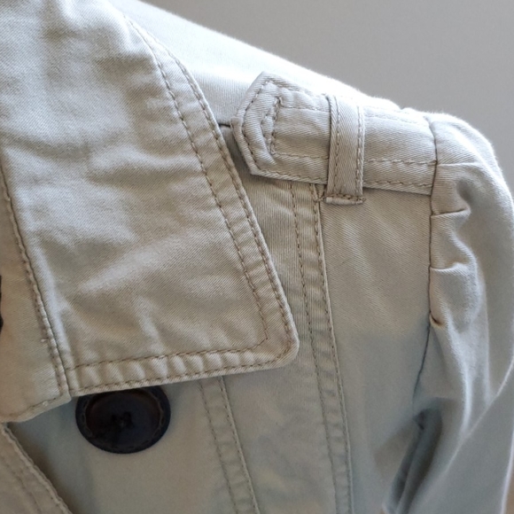 Jacket - Picture 3 of 6